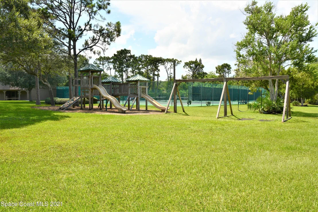 Photo of 4370 Canard Road