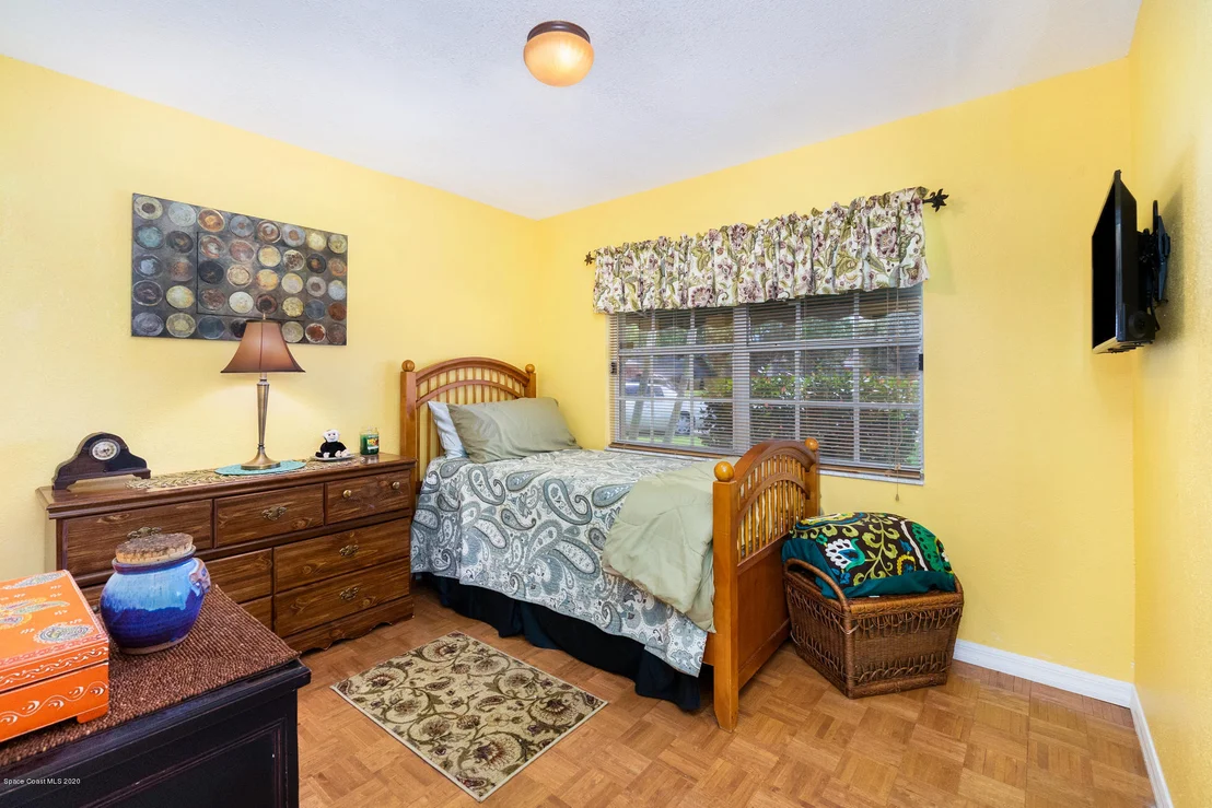 Photo of 7004 Hammock Trace Drive