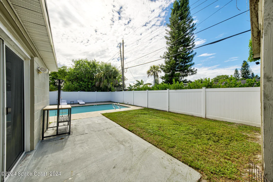 Photo of 1025 Illinois Road