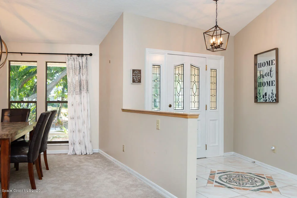 Photo of 534 Hummingbird Drive
