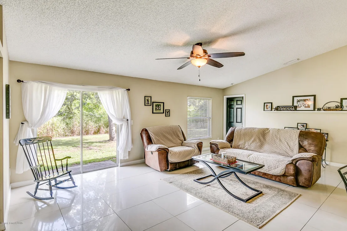 Photo of 6365 Ainsworth Road