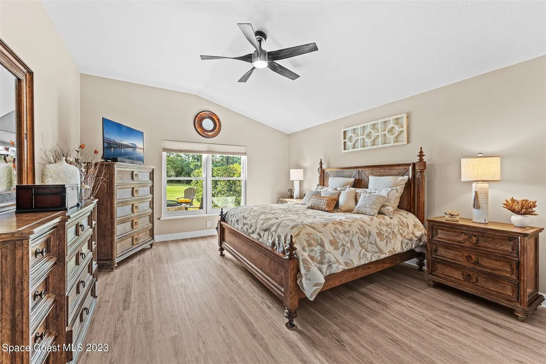 Photo of 1498 Outrigger Circle