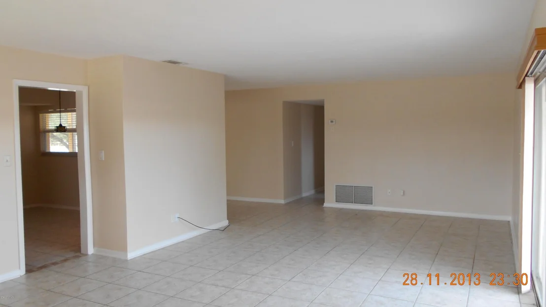 Photo of 200 Atlantic Boulevard