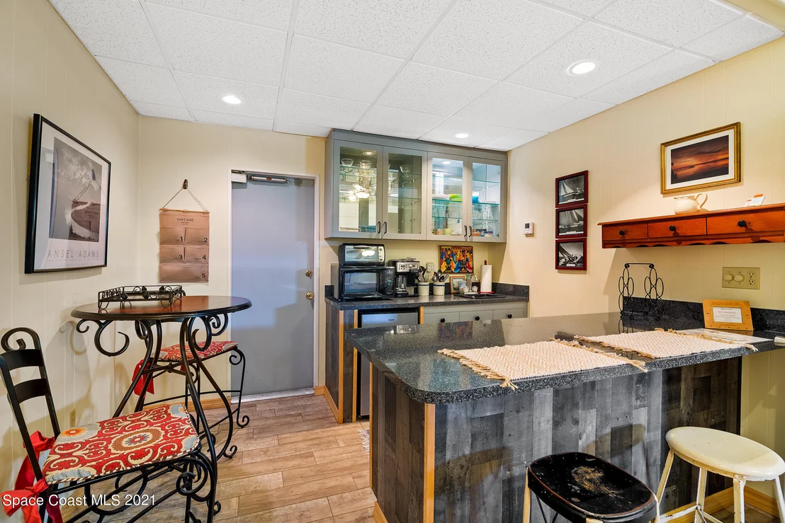 Photo of 211 Broadview Drive