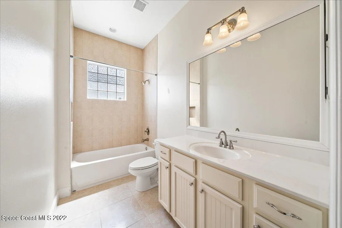 Photo of 5660 Willoughby Drive