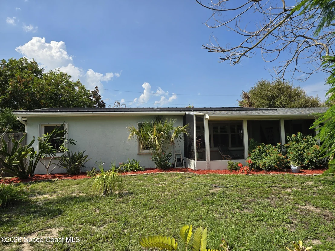 Photo of 340 Avenida Del Sol