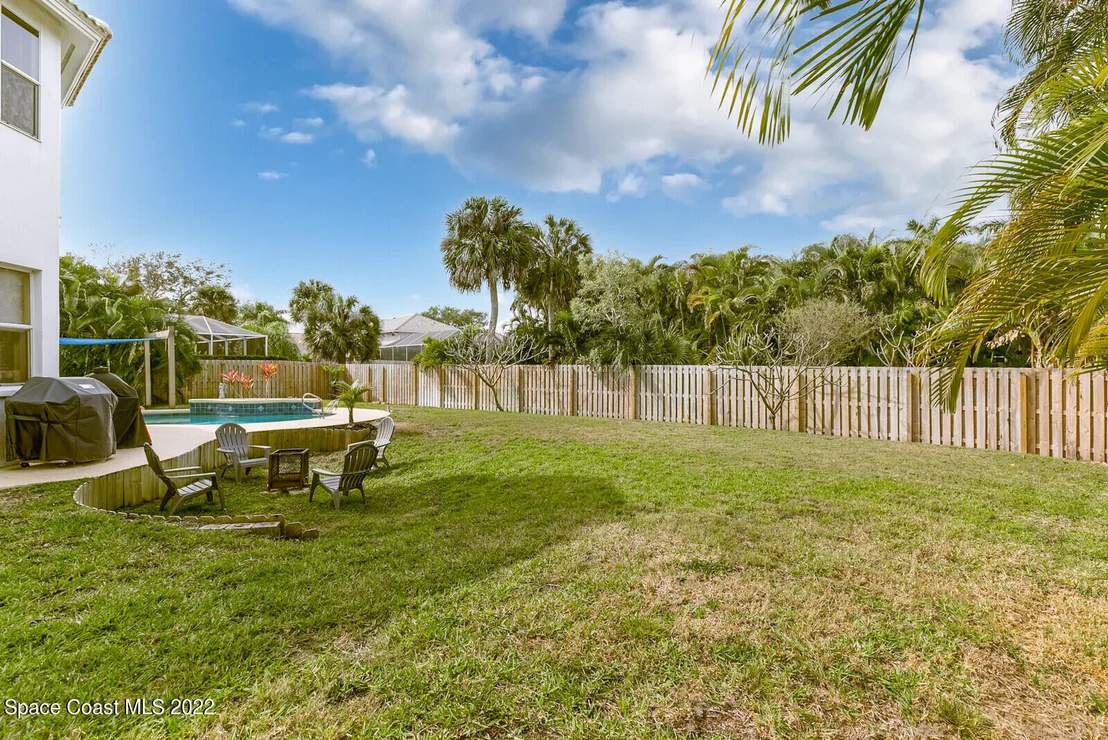 Photo of 218 Waterside Drive