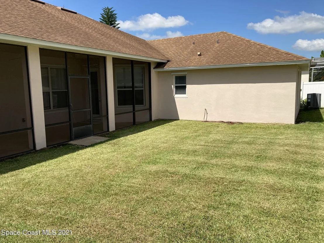 Photo of 1444 Sumter Lane