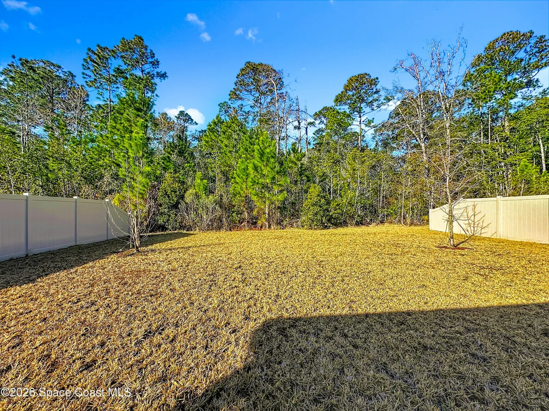Photo of 65744 Edgewater Drive