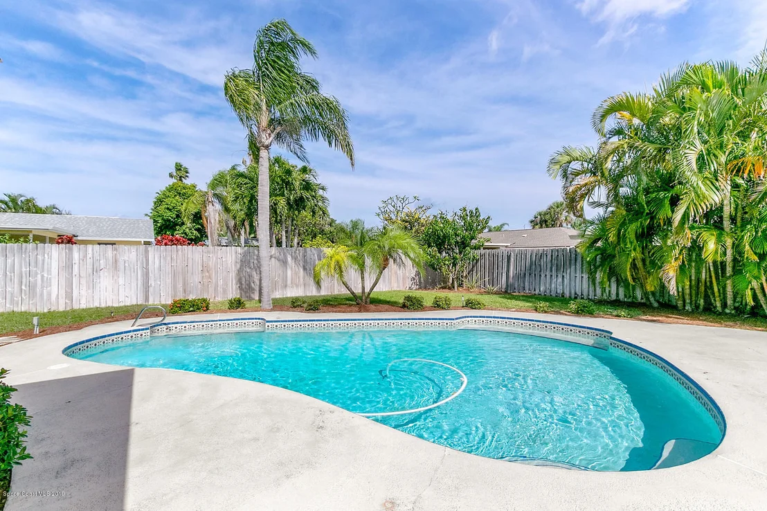 Photo of 140 Sand Dollar Road