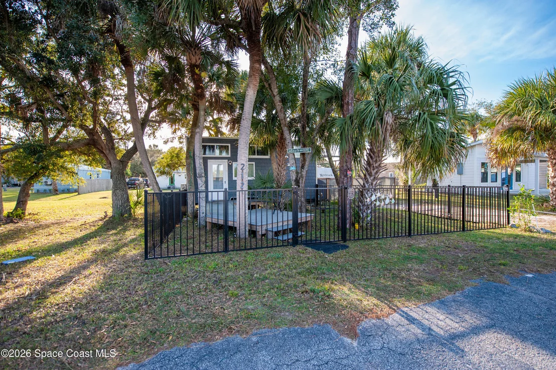Photo of 212 Flamingo Drive