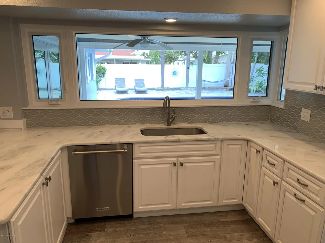 Photo of 4822 Fairview Drive