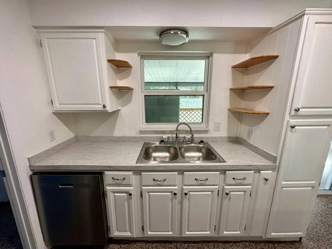 Photo of 1027 Regalia Drive