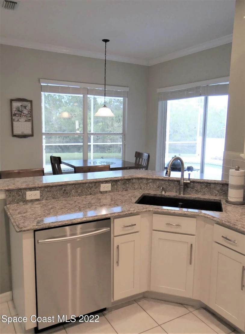 Photo of 3100 Huntleigh Way
