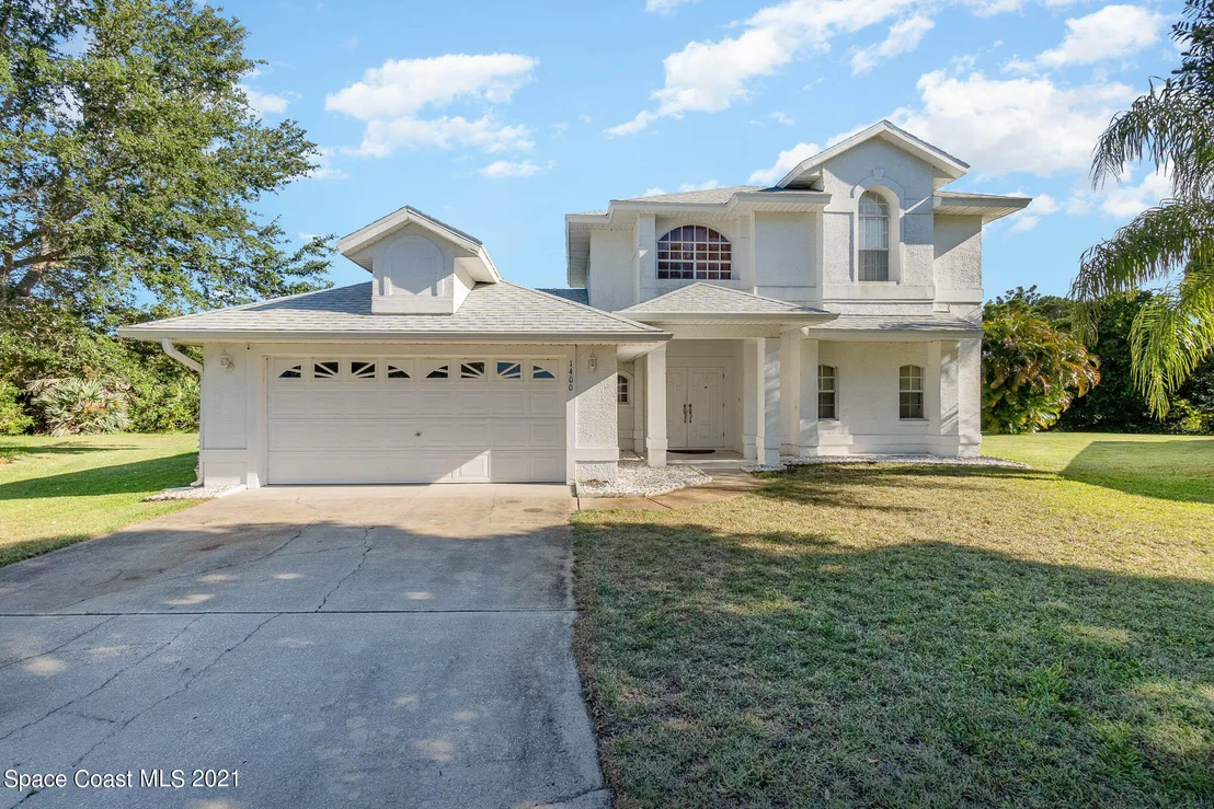 Photo of 1400 Bronco Drive