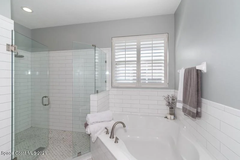 Photo of 276 SE Abernathy Circle