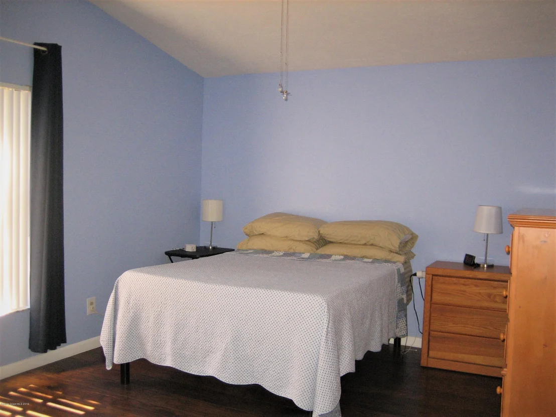 Photo of 327 Myrtlewood Road