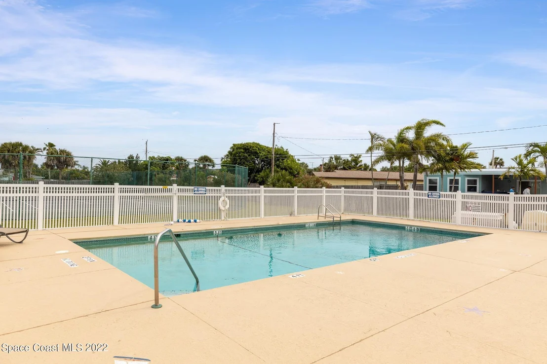 Photo of 356 Southampton Drive