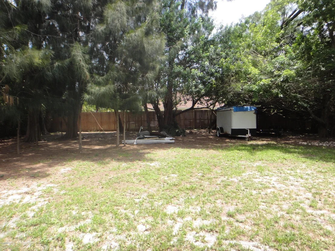 Photo of 116 NW Irwin Avenue