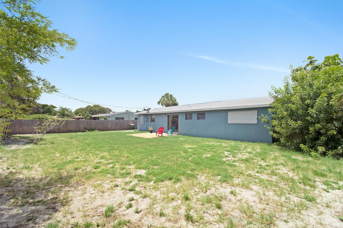 Photo of 445 Cinnamon Drive