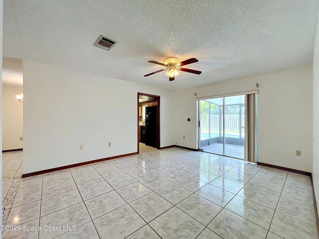 Photo of 2983 W Ontario Circle W