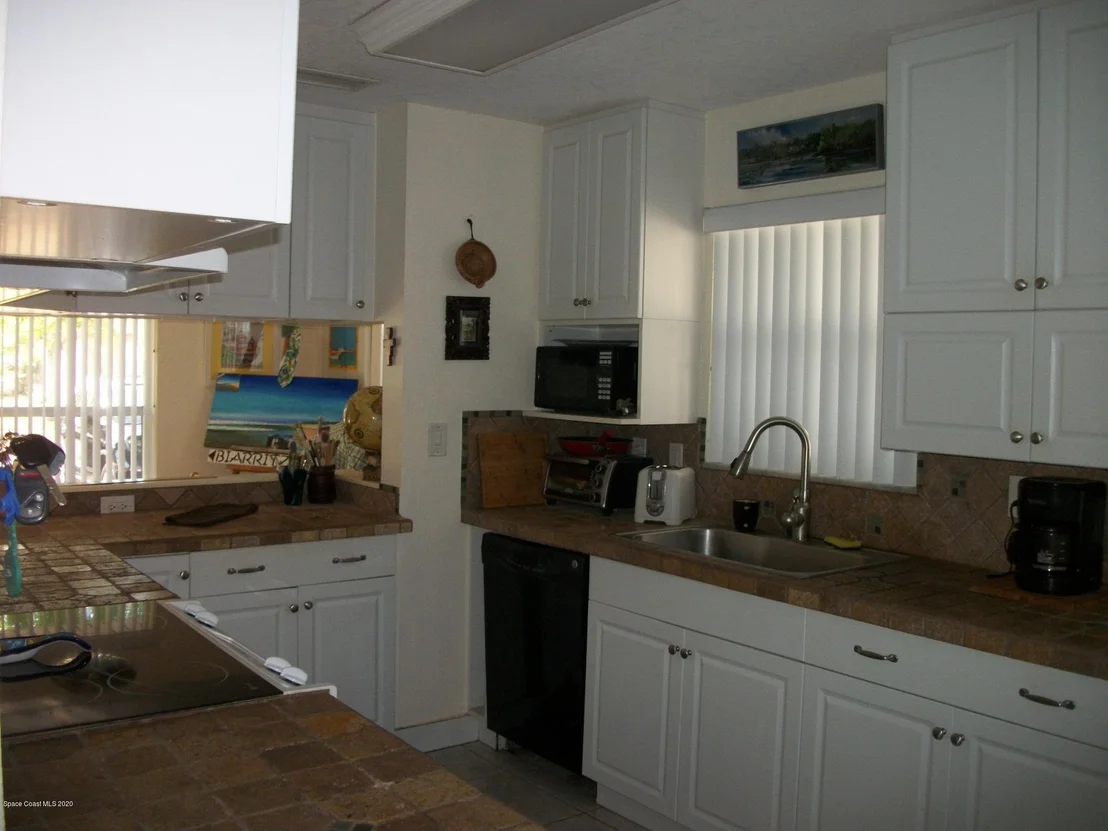 Photo of 2981 Garden Terrace NE