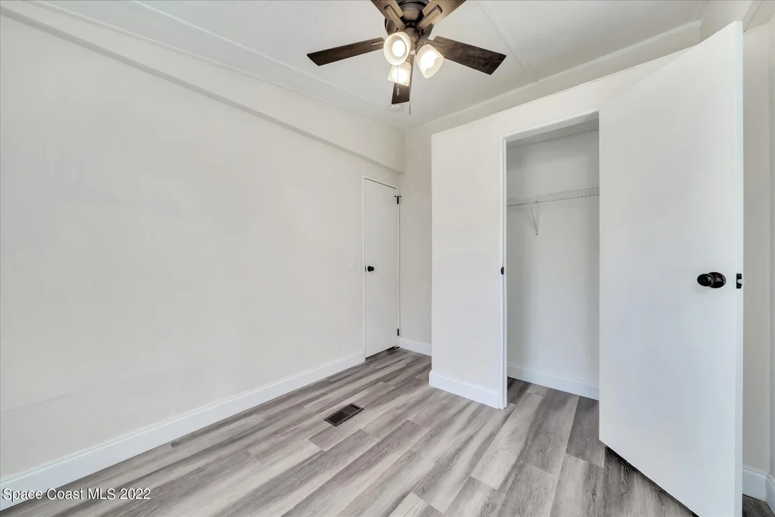 Photo of 139 Vanguard Circle