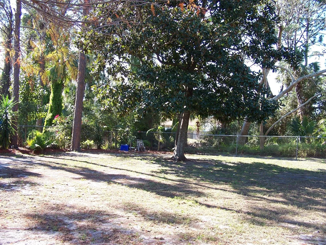 Photo of 6383 Hudson Road