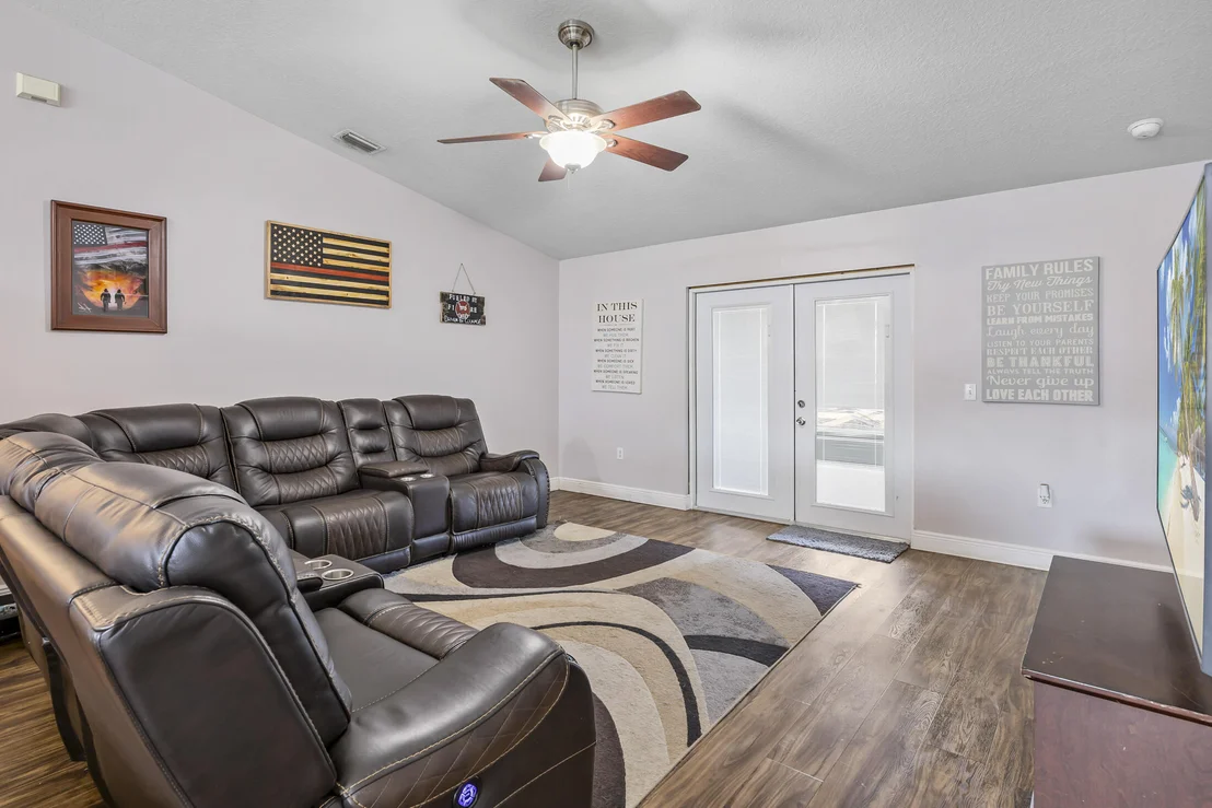 Photo of 5722 Ada Street