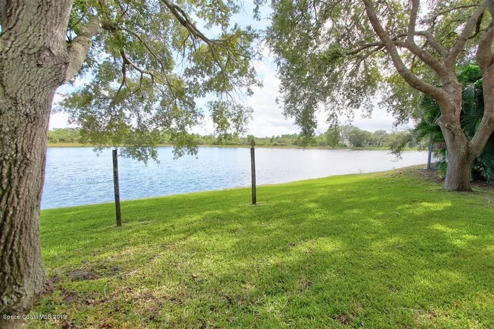 Photo of 1473 Crane Creek Boulevard