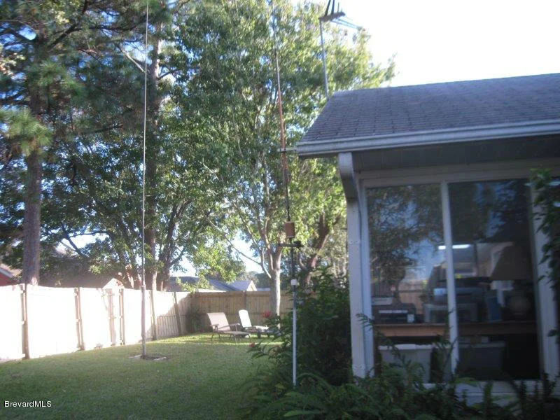 Photo of 974 Kingfisher Way