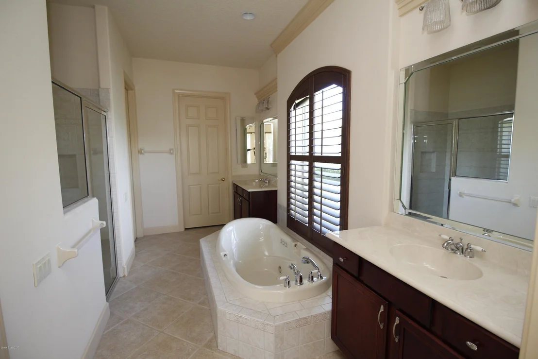 Photo of 113 Ridgemont Circle SE