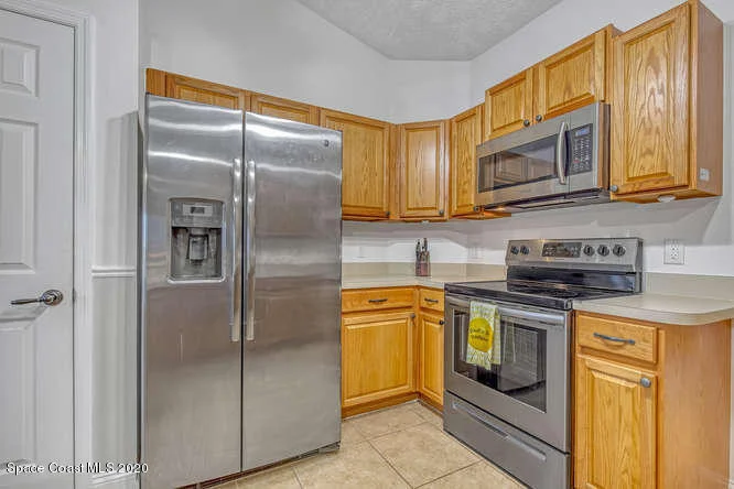 Photo of 1089 Kingfisher Way