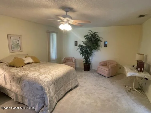 Photo of 537 Crystal Lake Drive