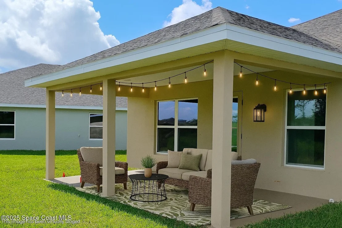 Photo of 1105 Kylar Drive NW