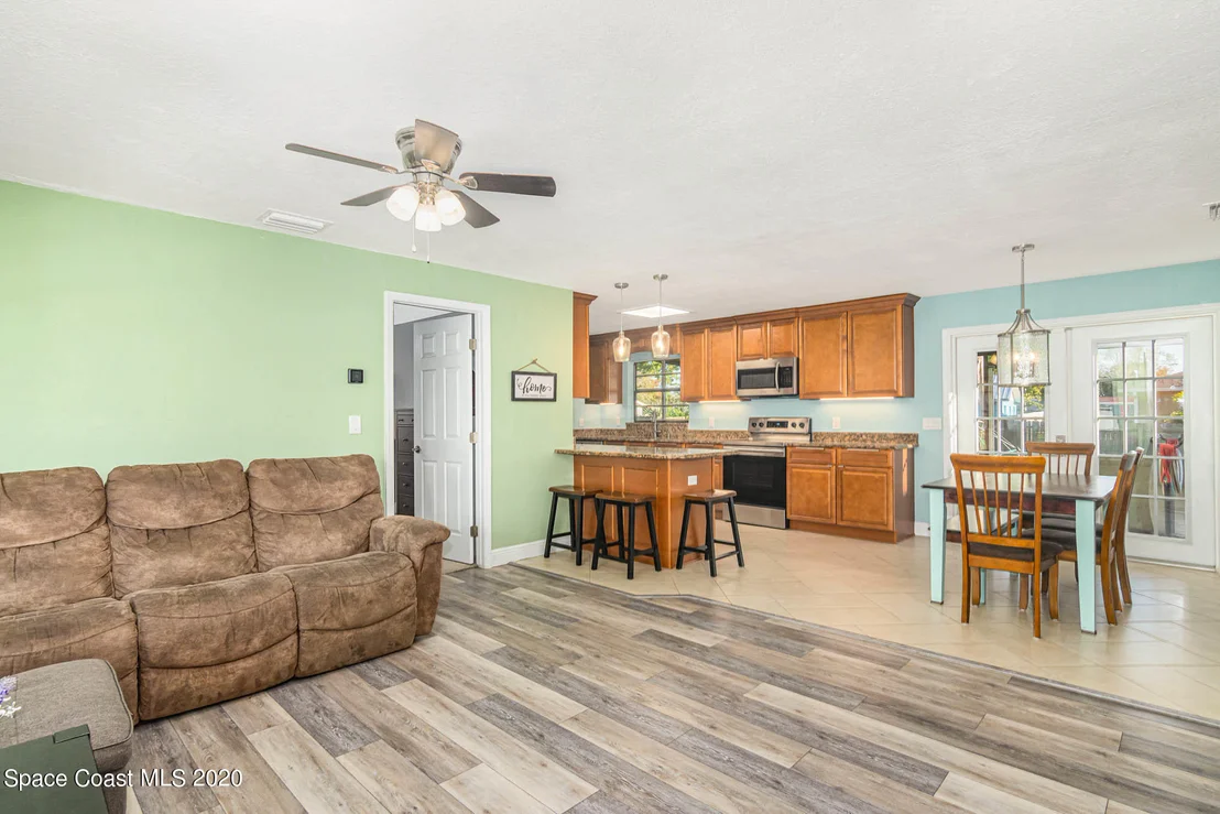 Photo of 2936 Shepard Drive
