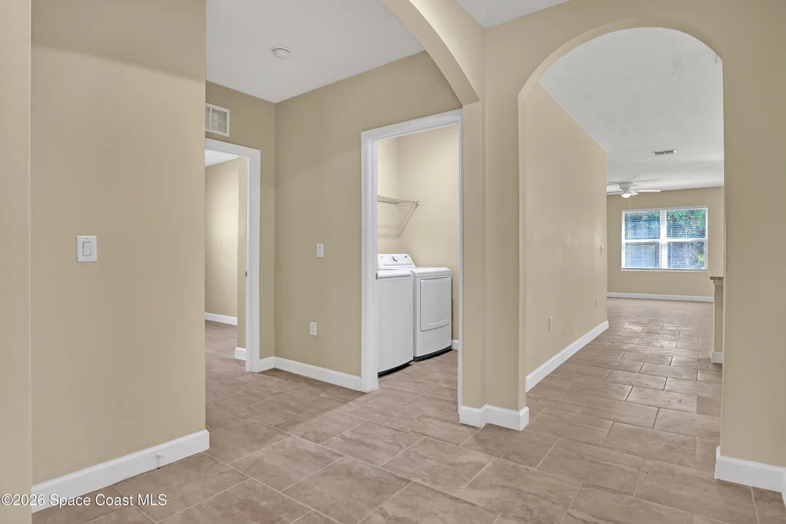 Photo of 2605 Falcon Lane