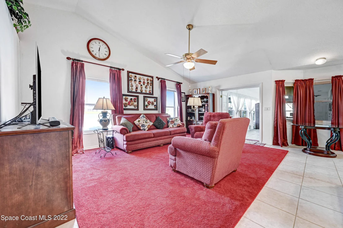 Photo of 2027 Thesy Drive