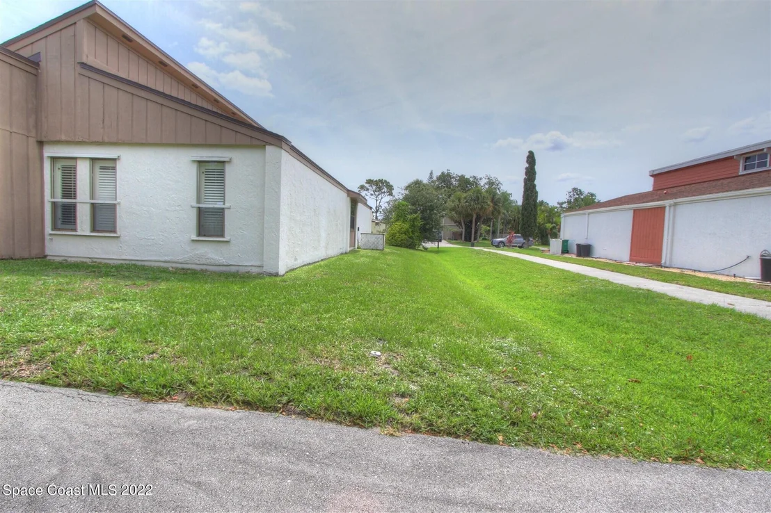 Photo of 130 Woodside Drive