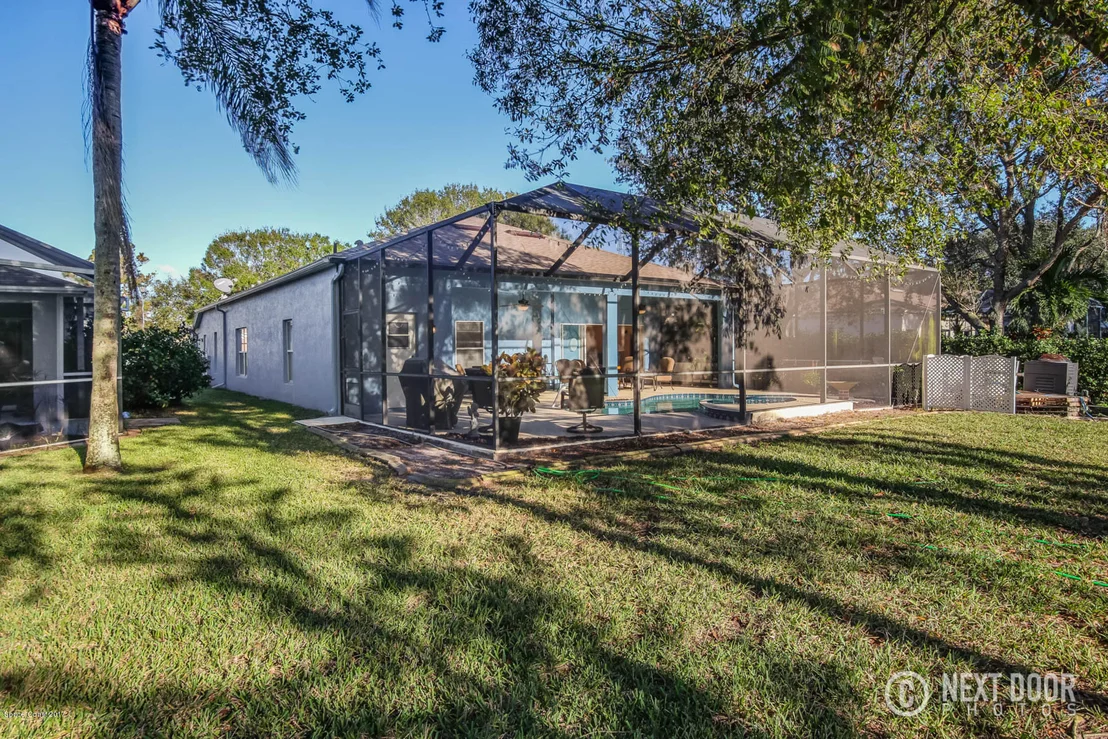 Photo of 867 Villa Drive