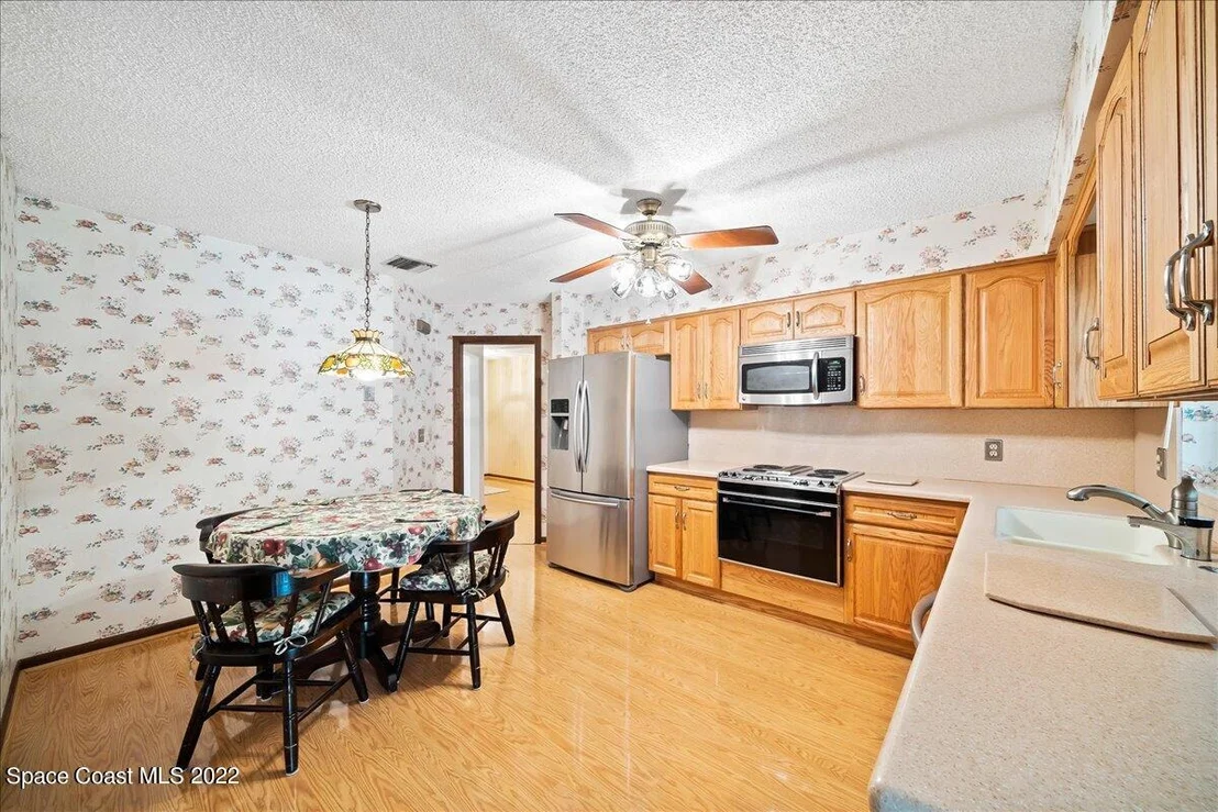 Photo of 680 Verbenia Drive