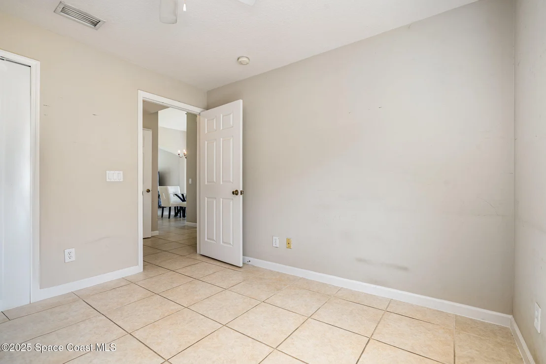 Photo of Unit 101 at 1165 Luminary Circle