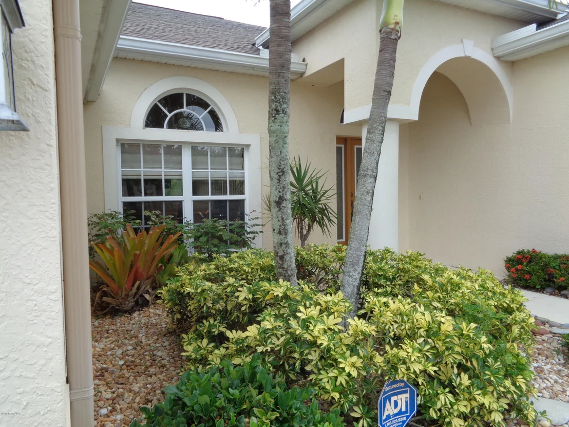 Photo of 3226 Peninsula Circle