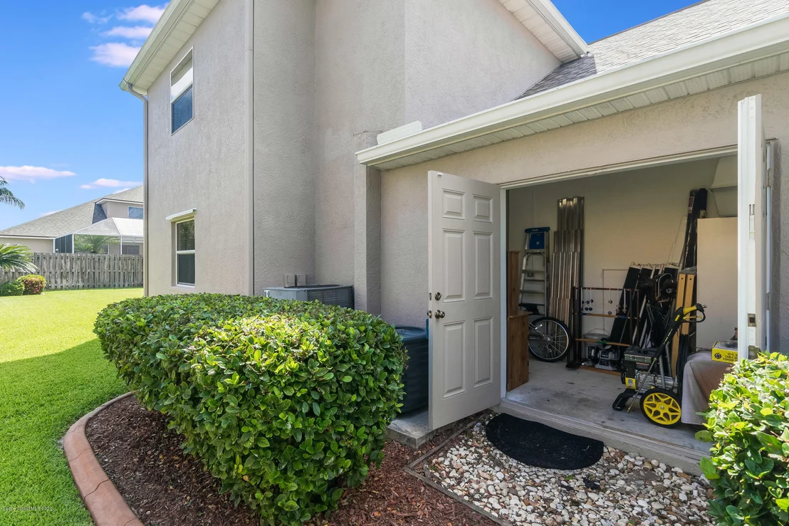 Photo of 5755 Sheffield Place