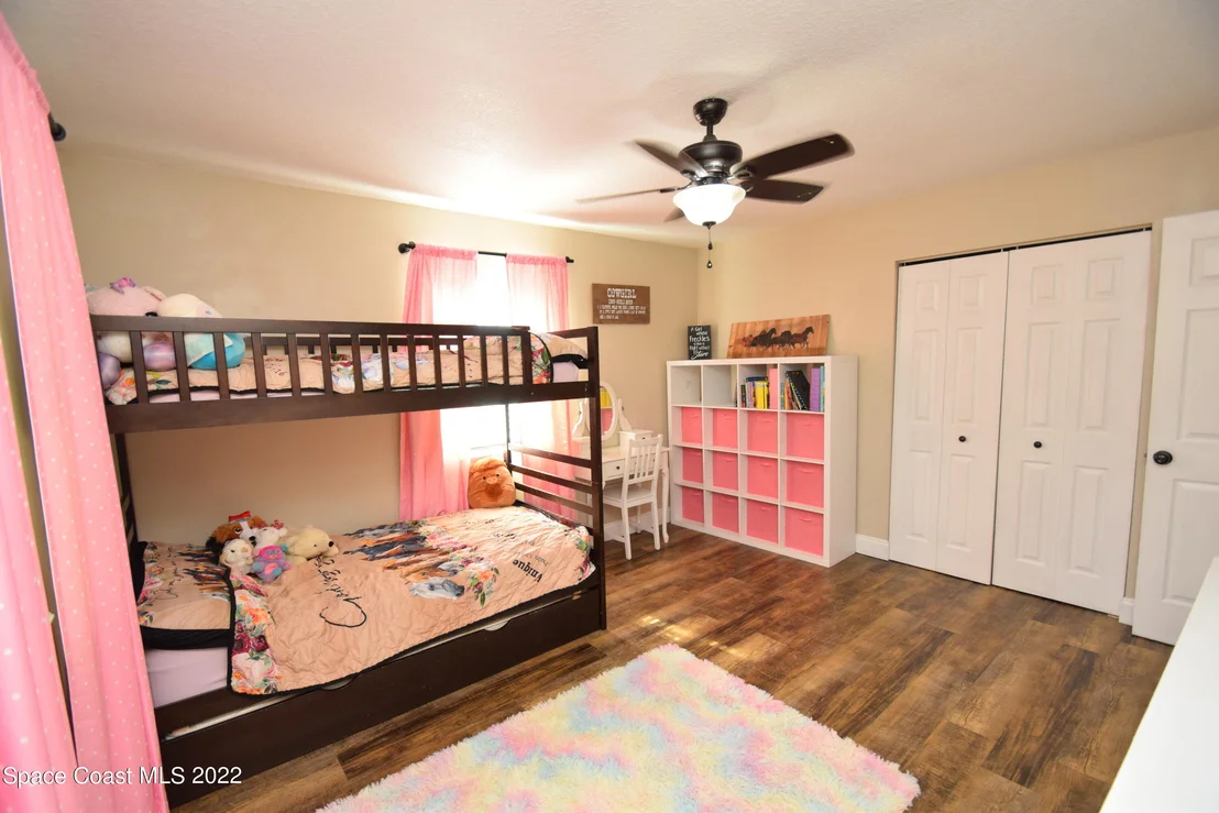 Photo of 1775 Grant Road