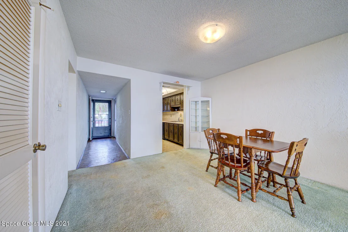 Photo of Unit B205 at 1049 Rockledge Drive