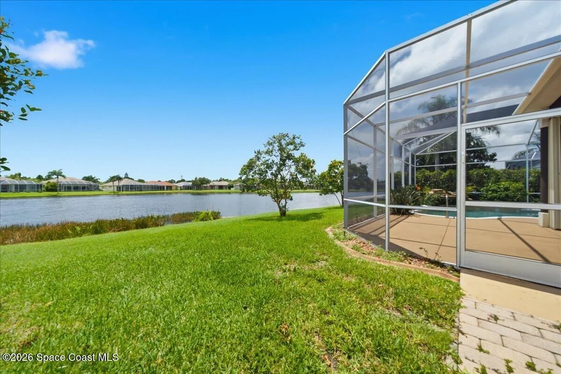 Photo of 825 Thrasher Drive