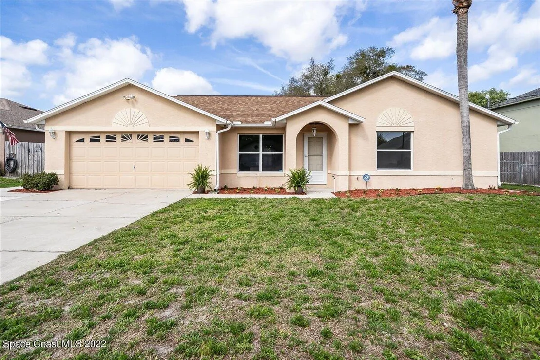 Photo of 6248 Bamboo Avenue