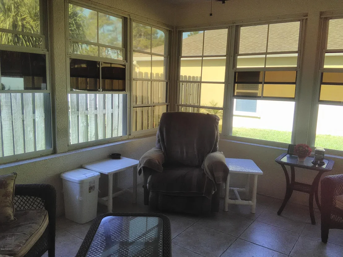 Photo of 2101 Spring Creek Circle NE