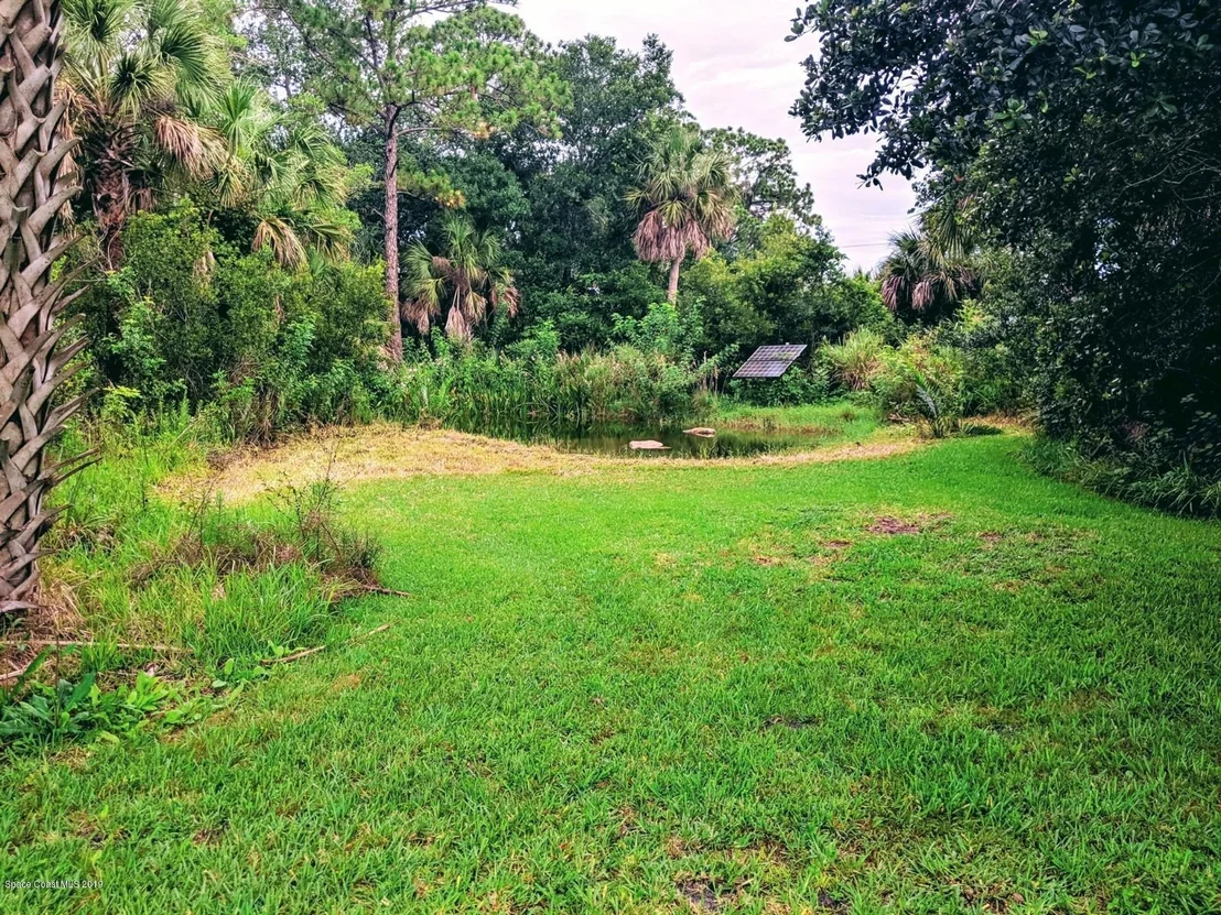 Photo of 1801 Laurel Oak Drive N